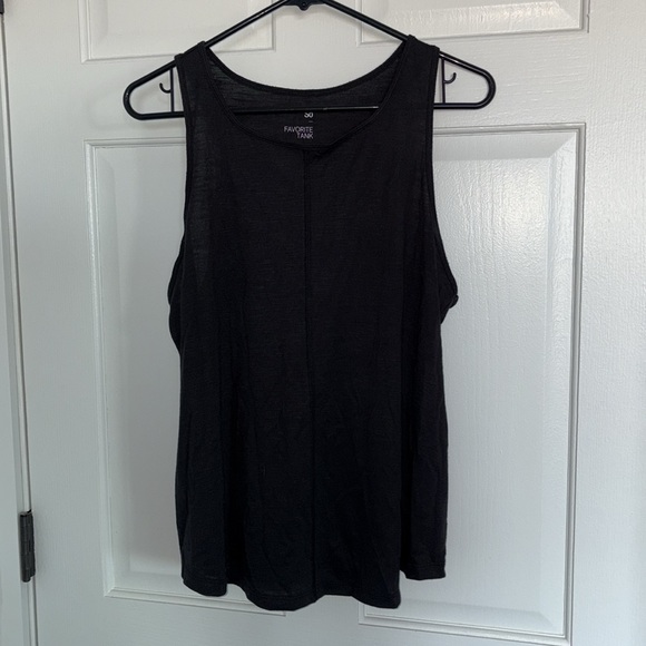 So Tank Tops - Picture 5 of 6